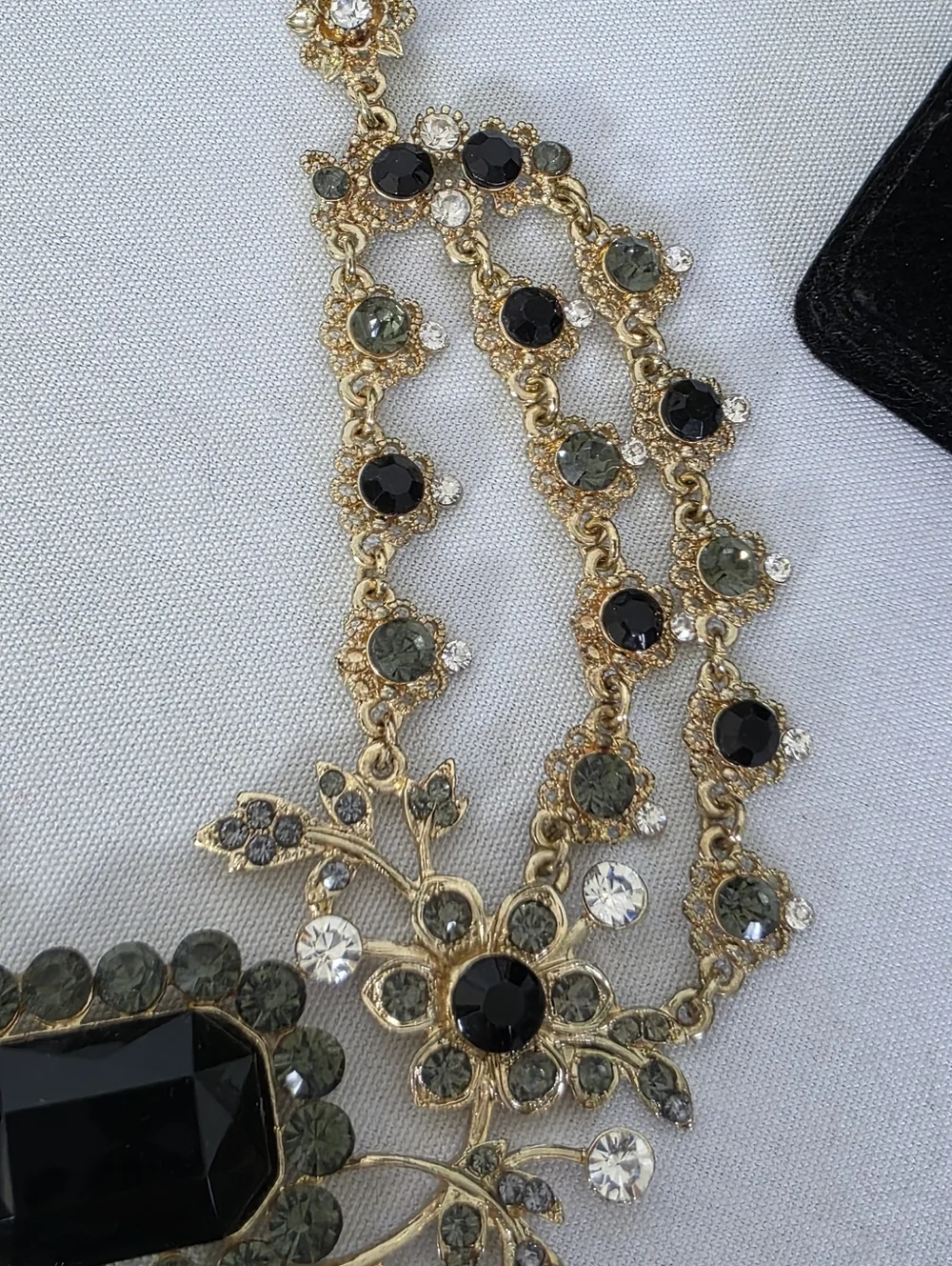 Statement Vintage Vibes Black & Clear Crystal Bib Necklace & Drop Earrings Set